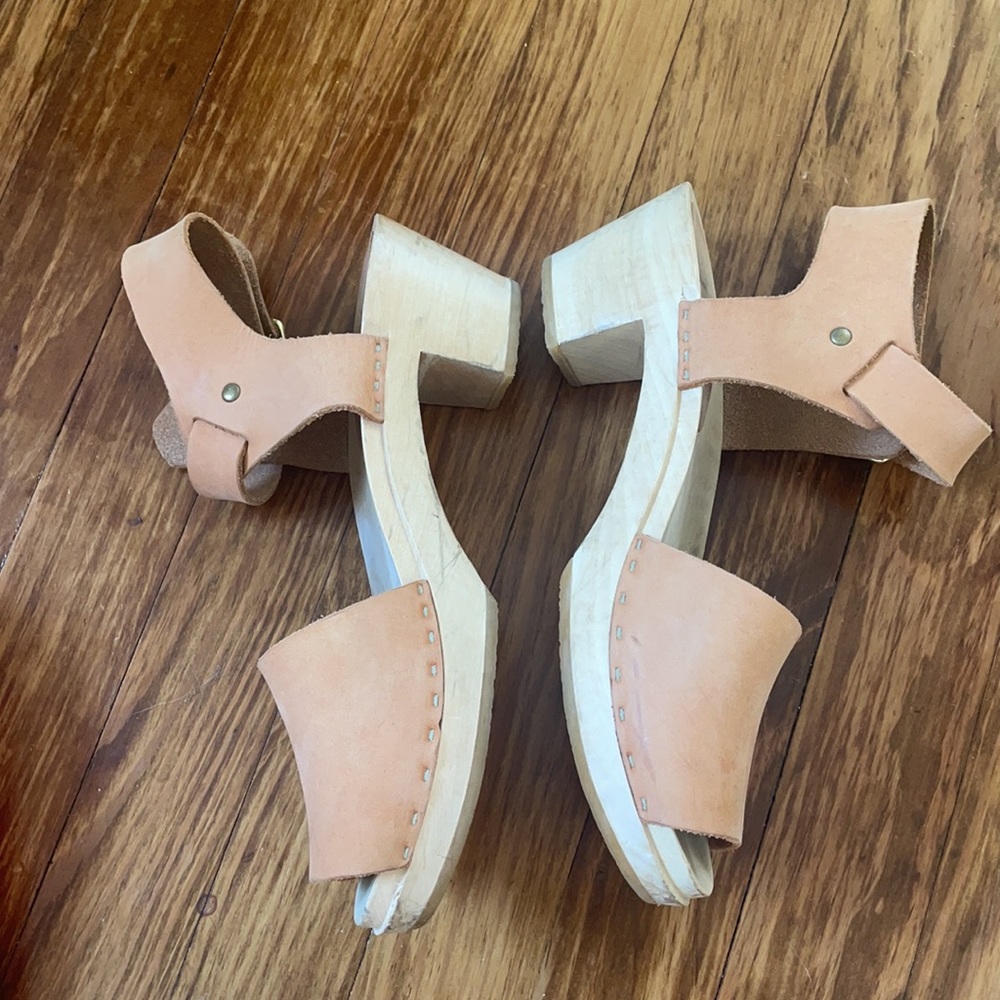 Bryr Emma Spanish Toe, Size 39 (9) in Natural Nubuck